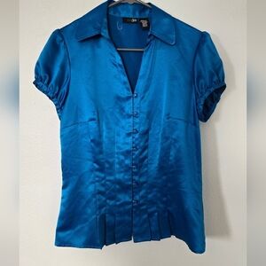 NWT East 5th Blue Silky Top Size Medium